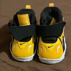 Infant Nike